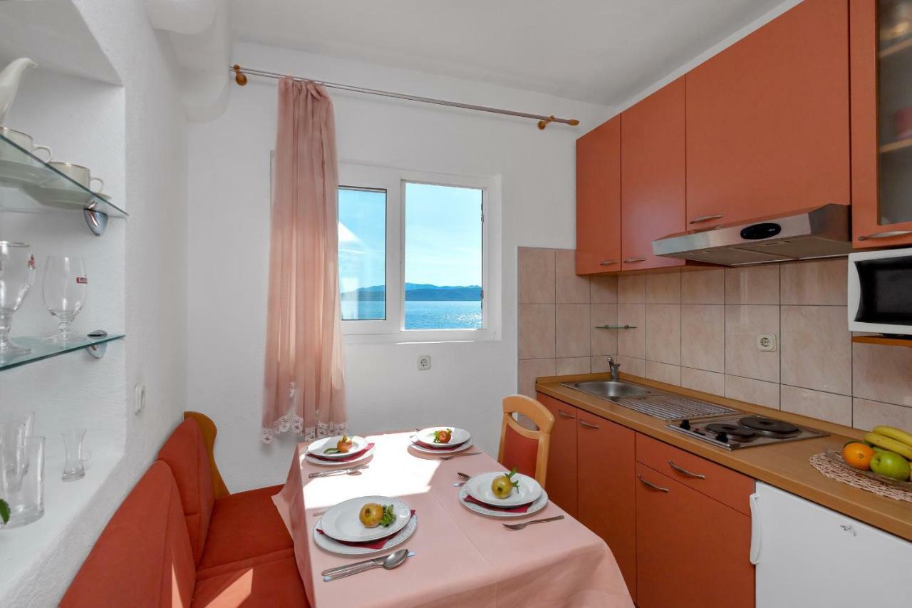 Dado A6 Apartments Igrane Extérieur photo