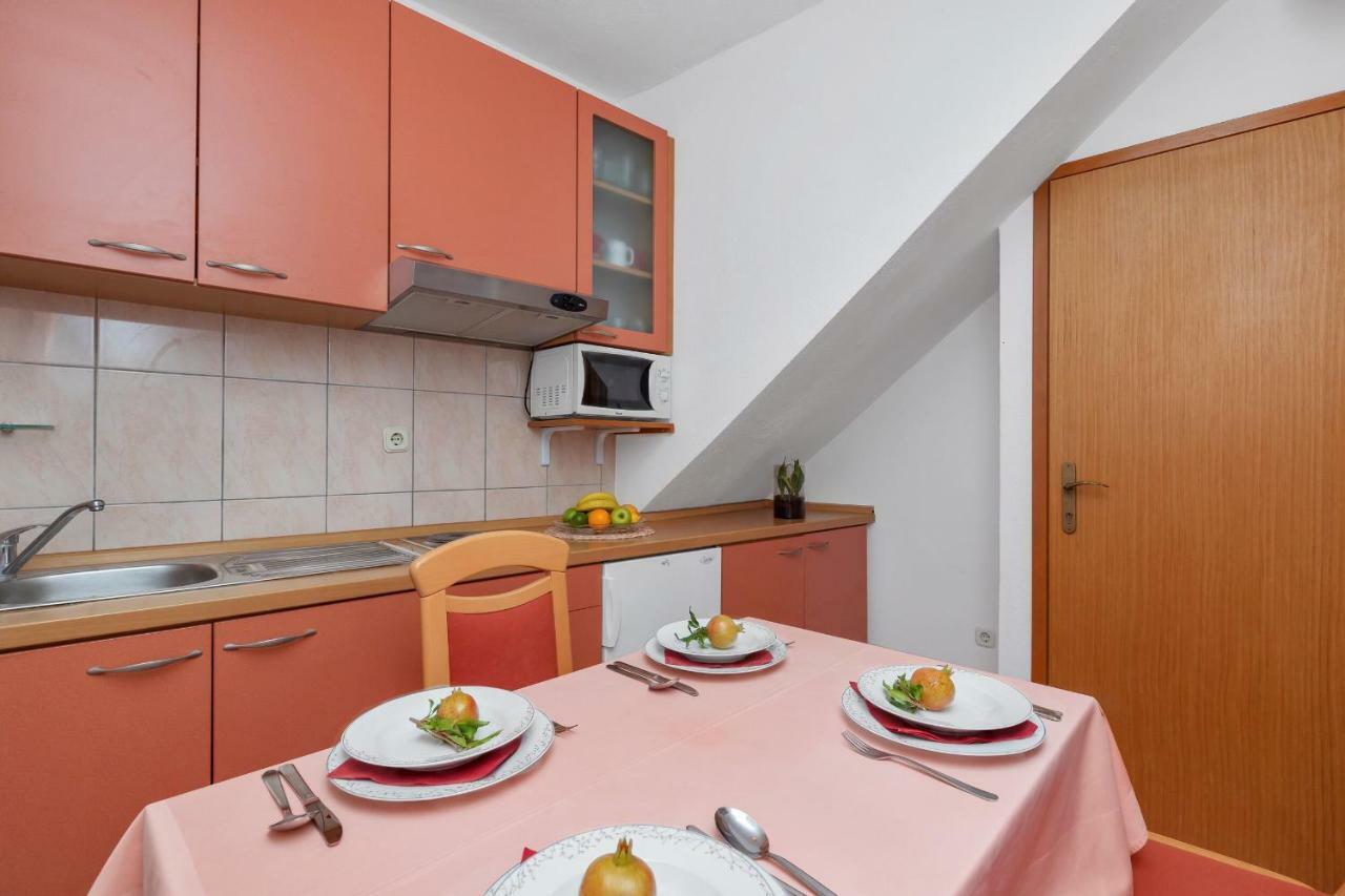 Dado A6 Apartments Igrane Extérieur photo